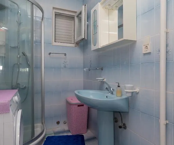 Marija - Sea View Apartment *